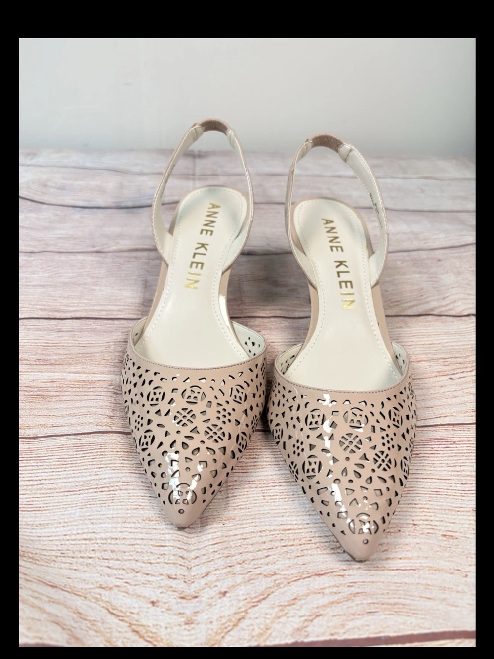 Anne Klein Women’s Sz 9.5M Tan Fabrizia w/Holes Design Slingback Kitten Heels